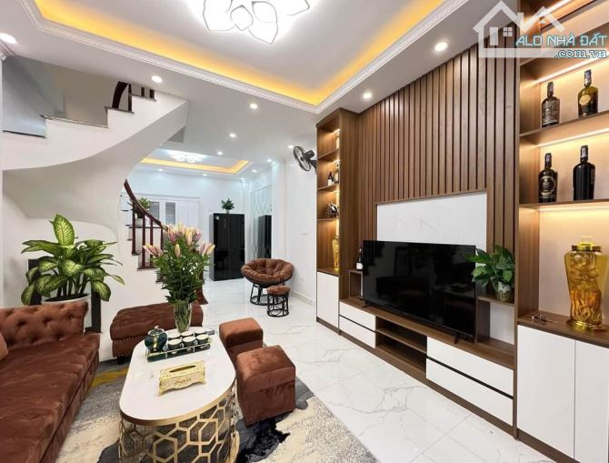 BÁN NHÀ  THỤY PHƯƠNG - BẮC TỪ LIÊM - DT37M2 - 5 TẦNG - GIÁ 7,5 TỶ - THANG MÁY-  Ở , KINH - 1