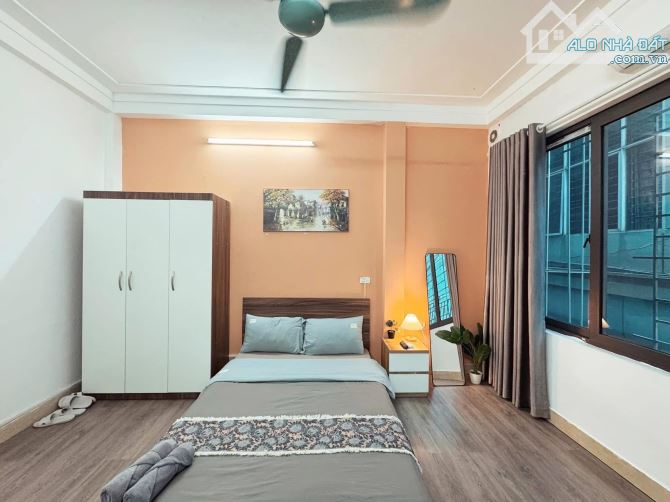 Bán nhà Đỗ Quang phân lô vỉa hè ô tô tránh kinh doanh dt45m2 giá 19.6 tỷ - 1
