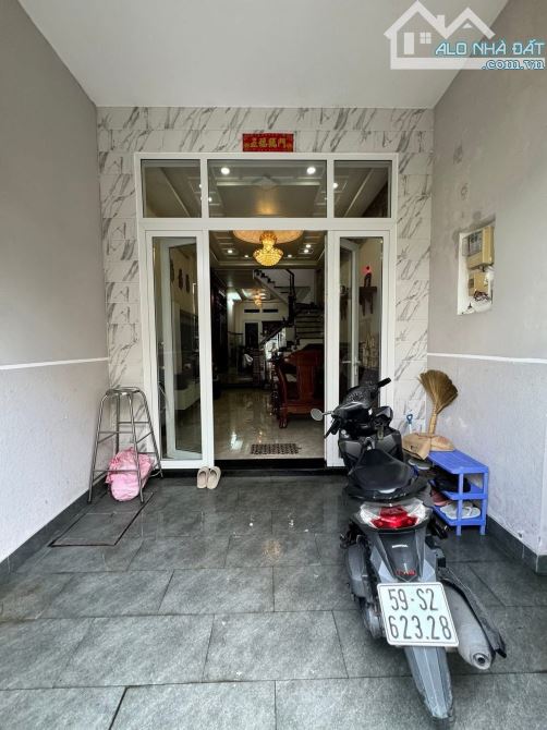 BÁN GẤP NHÀ NGHĨA THỤC, QUẬN 5. GIÁ 4,3TỶ/64,4m2(4,6mx14m). SỔ CHÍNH CHỦ HOÀN CÔNG ĐẦY ĐỦ - 1