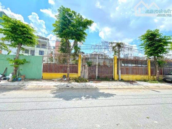 Đất 5.2x20m đường 7 Khu lý phục man Quận 7. Hướng tây - 1