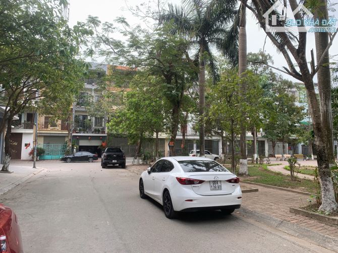 🏘🏘 Bán Nhà Xây Thô 4 Tầng Nhìn Vườn Hoa KĐT An Huy Vũ Ninh Mt 5m Dt 97m2 Giá 12.9 Tỷ - 1