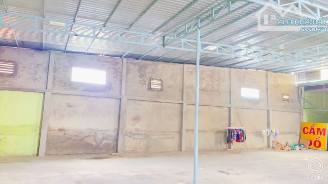 Cho thuê Kho 310 m2 gần chợ Cái Răng 8 triệu - 1