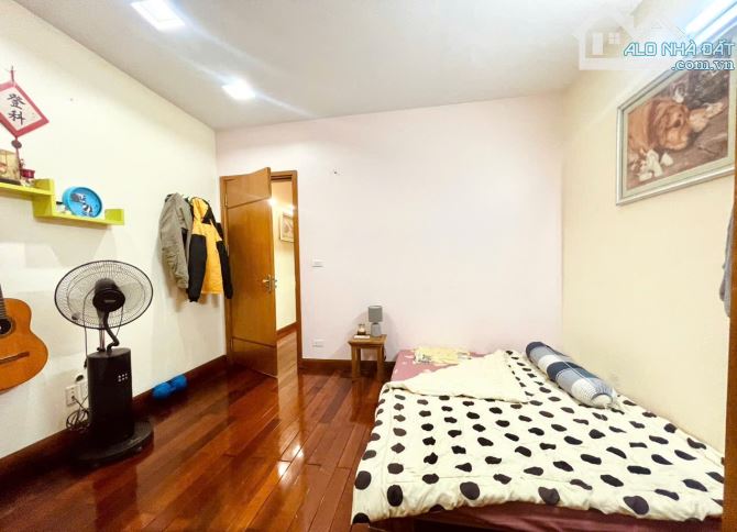 Bồ Đề, Long Biên, 48m², mặt tiền 4m, Ô tô 7 chỗ thông, dân xây, kinh doanh, gần hồ - 1
