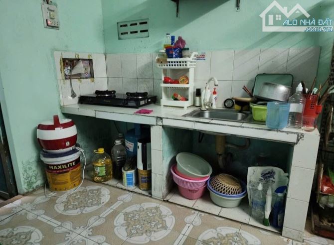 ► Nhà Hoàng Diệu 63 m2, ngang 4.5m, C4 cũ, sân rộng, kiệt thông, giá 2.35 tỷ - 1