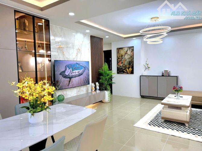 Căn hộ 3PN ngay Ngã Tư Bốn Xã ,82m2,nhà mới tinh,SH chỉ cần thanh toán 990triệu nhận nhà, - 2
