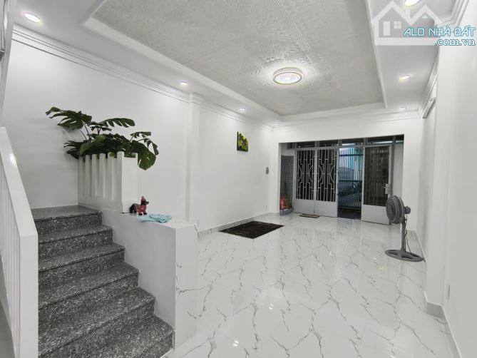 NGANG 4 NỞ HẬU-  ĐS2- NGUYỄN THÁI SƠN- GÒ VẤP- 54M- 2 TẦNG- 4X14- 5,55T - 2