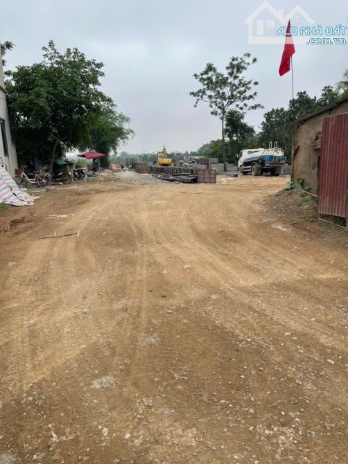 BÁN ĐẤT MẶT TRỤC LIÊN XÃ TÂN ƯỚC THANH OAI - 2