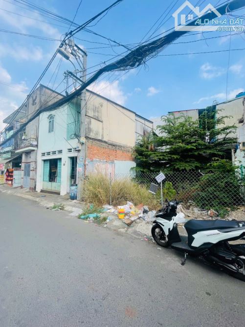 Bán Đất Mặt Tiền Đường Số 4 Linh Xuân Cách Phạm Văn Đồng 300m DT: 100m2 Giá 6 Tỷ 500 - 2