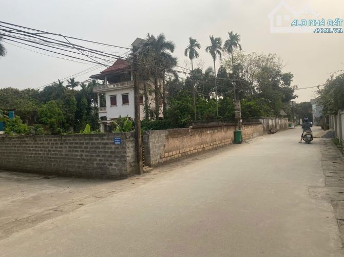 BÁN ĐẤT XUÂN LINH Ô TÔ TRÁNH - PHÂN LÔ ĐẸP -  3 MẶT TIỀN 404M 23M MẶT TIỀN 7TỶ - 2