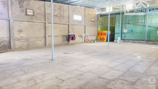 Cho thuê Kho 310 m2 gần chợ Cái Răng 8 triệu - 2