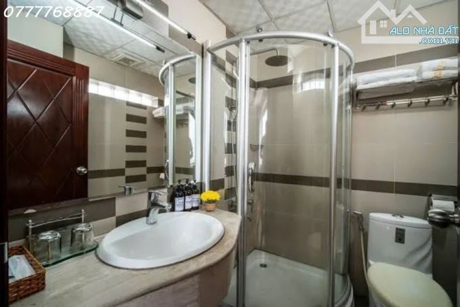 Bán nhà MT Thảo Điền Quận 2, 3 tầng 200m2 Giá chỉ 31 tỷ - 2