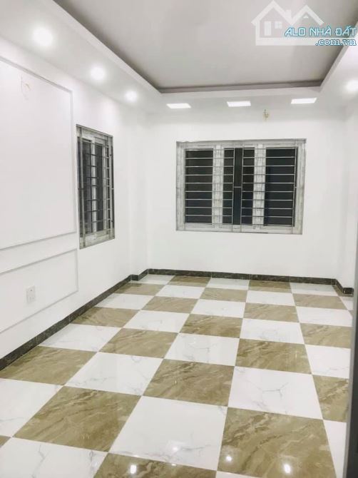 Bán nhà ngõ 147B Tân Mai, 26m2 x 4.5 tầng, 15m ra ô tô tránh, 4.6 tỷ - 2