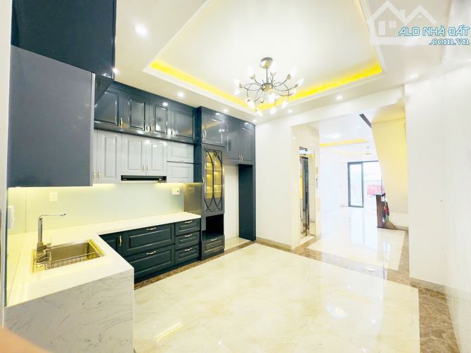 Nhà đẹp TĐC Đồng Giáp - Đông Hải - Hải An . DT 60m2 x 4,5T Thang Máy - 3