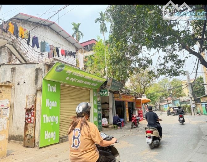 74 Tỷ/ 176 M2 / 10.5 Mt/ Mặt Phố Nguyễn Đổng Chi.Cầu Diễn - 3