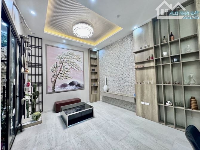 Bán Nhà Gia Thuỵ 55m2-5 Tầng-Mt 6m-hơn 11 tỷ-Ô TÔ-FULL NỘI THẤT-6 NGỦ-PHÁP LÝ RỎ RÀNG-SỔ V - 3