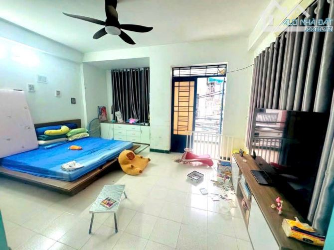 Bán nhà P15 Tân Bình, Phan Huy Ích, 5.5x16m, 4 tầng, góc 2 mặt, 9 tỷ xíu - 3