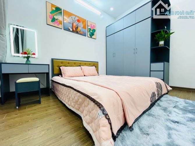 BÁN NHÀ VỊ TRÍ CỰC ĐẸP CÁCH MẶT PHỐ CHỈ 1 NHÀ TRƯƠNG ĐỊNH 40M2x4T - DÂN XÂY NHỈNH 6 TỶ - 3