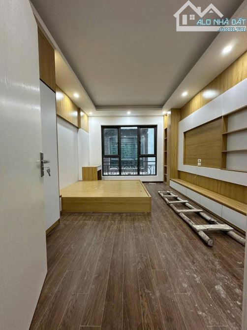 HÀNG HIẾM BA ĐÌNH - NHÀ ĐẸP Ở NGAY - PHÂN LÔ 4 CĂN - 35M²x5T, MT 6.8M, GIÁ 6.9 TỶ - 3