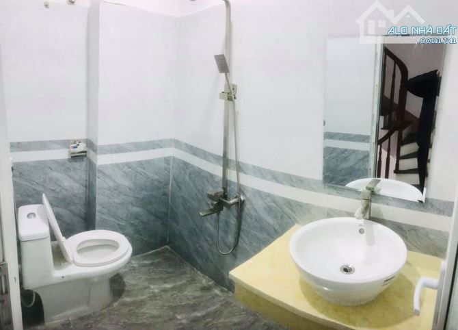 Bán nhà ngõ 147B Tân Mai, 26m2 x 4.5 tầng, 15m ra ô tô tránh, 4.6 tỷ - 3