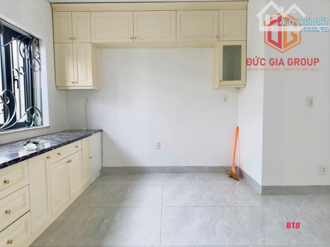 Cho thuê biệt thự 1 trệt 2 lầu trong KDC Tín Nghĩa giá 30tr/tháng - 4