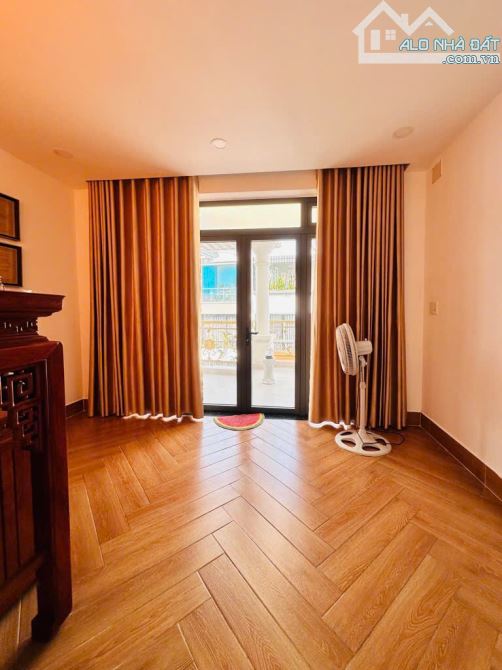 🌈Bán Nhà Khu Đồng Bộ Tô Ngọc Vân- DT Sàn 185m2- 4 tầng- 6,3 tỷ - 4