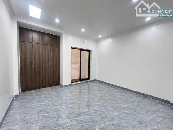 Nhà 4 tầng xây mới, độc lập tại Đồng Hoà - Đường 6m - 63m2 - 4