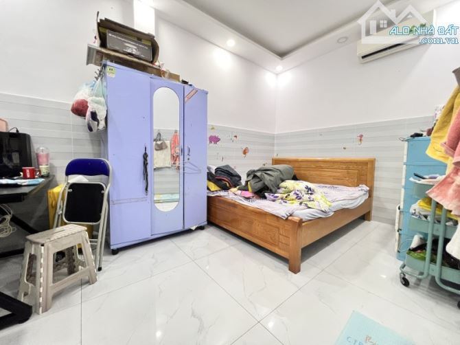Nhà đẹp 2 Tầng Linh Xuân,đường nhựa xe hơi ngủ trong nhà,gần chợ Linh Xuân - 4