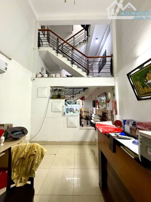 3 TẦNG  NGUYỄN VĂN QUÁ ĐÔNG HƯNG THUẬN QUẬN 12 4PN GIẢM CÒN 6,9 TỶ - 4