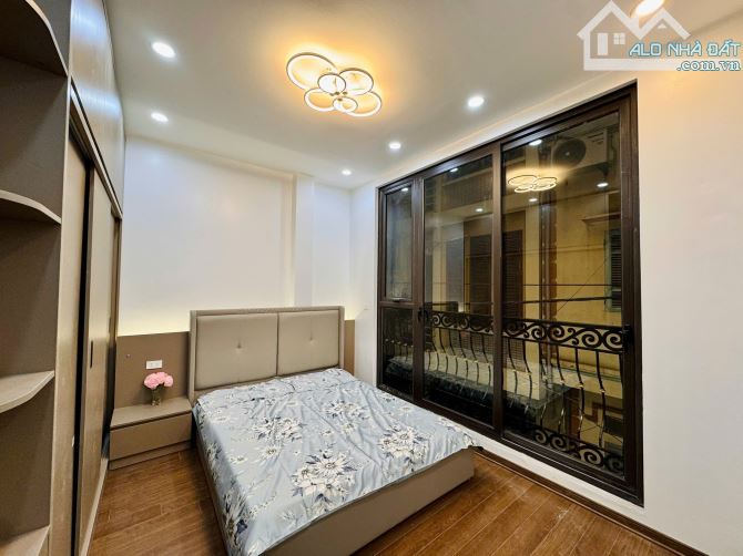 SIÊU PHẨM PHỐ LỤA VẠN PHÚC 5 TẦNG THANG MÁY - HAI MẶT NGÕ - OTO VÀO NHÀ - FULL NỘI THẤT- K - 5