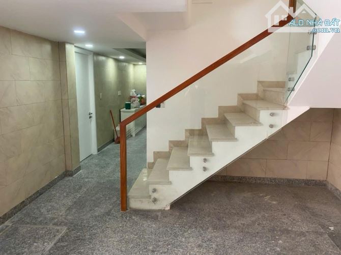 Bán căn góc biệt thự, 4 tầng, 10,5m x 20m, ngay Emart Phan Văn Trị, phường 5, Gò Vấp - 5