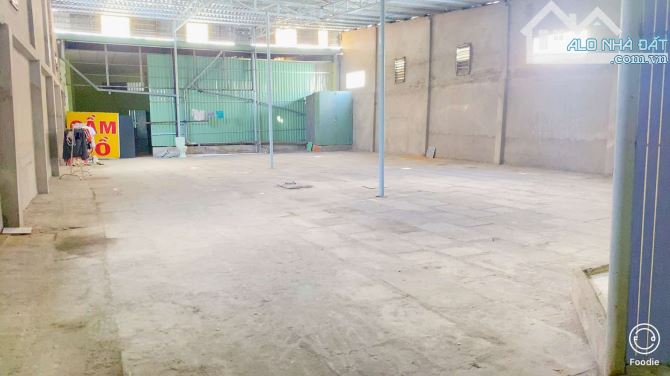Cho thuê Kho 310 m2 gần chợ Cái Răng 8 triệu - 5