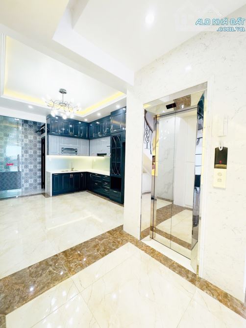 Nhà đẹp TĐC Đồng Giáp - Đông Hải - Hải An . DT 60m2 x 4,5T Thang Máy - 6