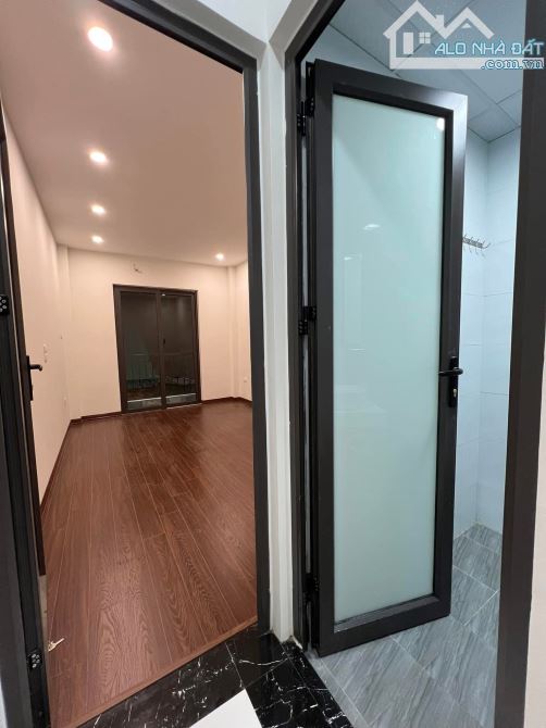 4.5 tỷ GIÁP ĐẤU GIÁ- PHÂN LÔ- Ô TÔ VÀO NHÀ - 6
