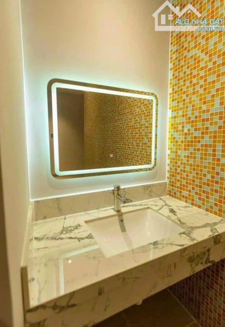 Bán nhà đẹp một xẹt Nguyễn Thị Định - 10