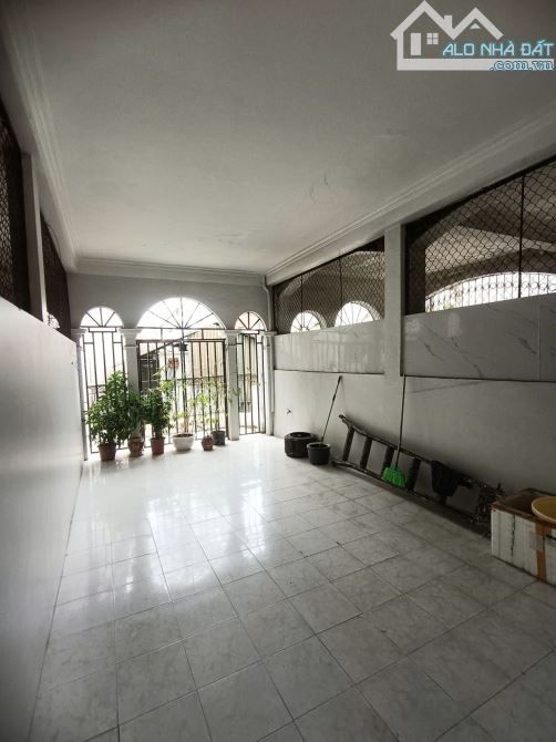 Bán nhà phố Hào Nam, trung tâm Đống Đa, ngõ nông, ô tô đỗ cửa,nhỉnh 13 tỷ - 8