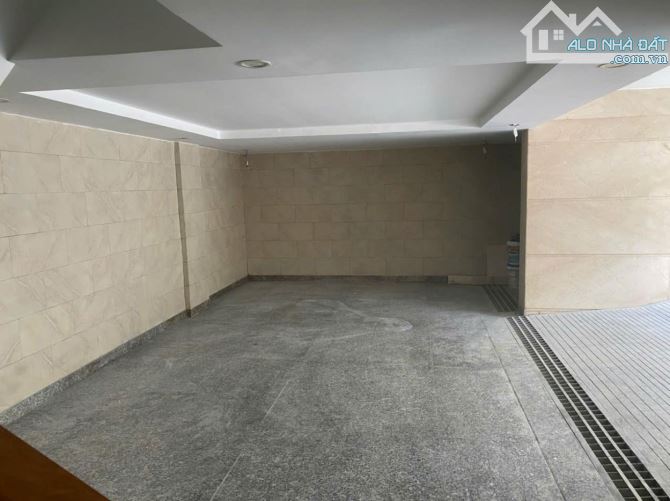 Bán căn góc biệt thự, 4 tầng, 10,5m x 20m, ngay Emart Phan Văn Trị, phường 5, Gò Vấp - 8