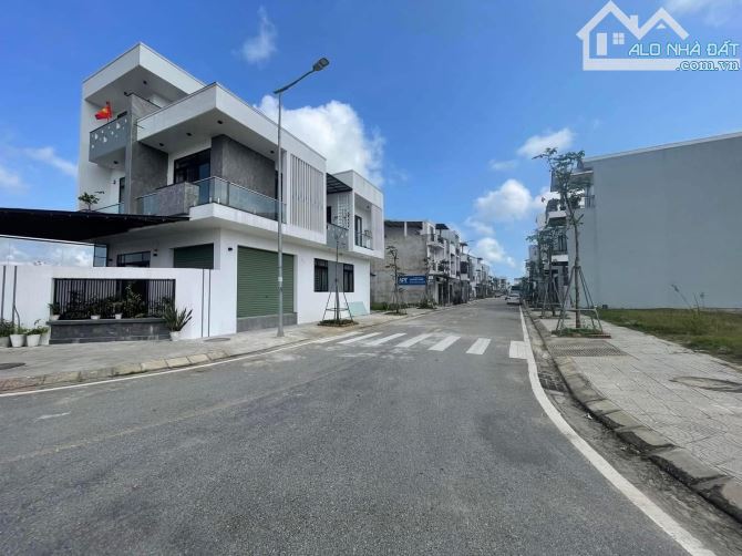 Bán đất KQH Hương sơ KV7,  TP Huế, 60m2 giá chỉ 1 tỷ 290 triệu.