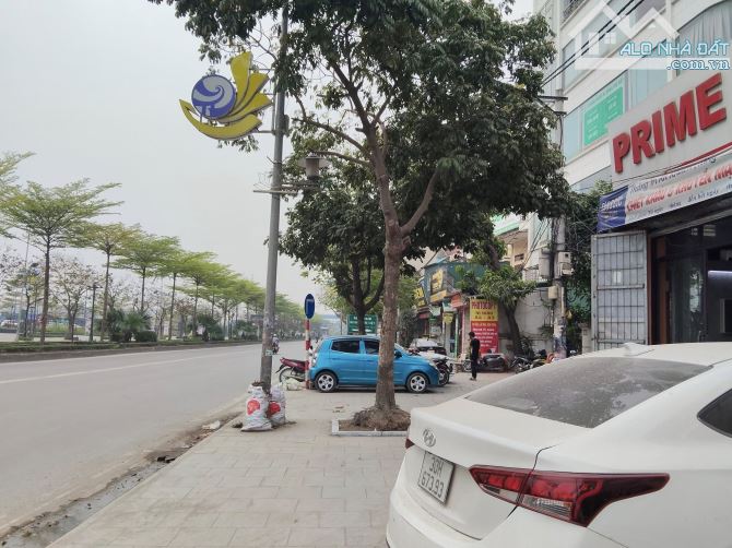SỐC TOÀN TẬP BÁN MẢNH ĐẤT VÀNG PHỐ LÊ TRỌNG TẤN VỊ TRÍ KIM CƯƠNG 104M2 CHỈ 31 TỶ