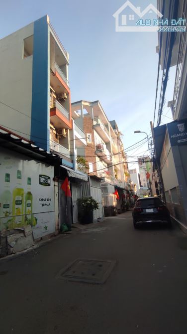 🏡 Bán Nhà Hẻm Nhựa 8m Huỳnh Thiện Lộc, Quận Tân Phú - 4x18m, 3 Lầu ST Giá 7.7 Tỷ TL