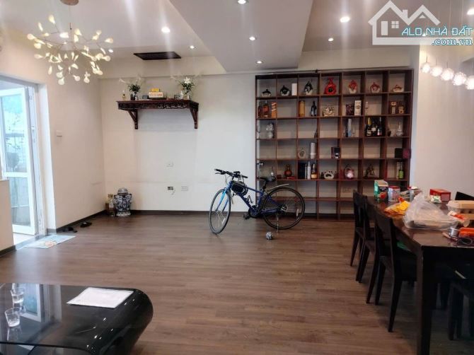Bán căn hộ chung cư OCT5A Resco, Phạm Văn Đồng, Bắc Từ Liêm 3 ngủ chỉ 6,9 tỷ
