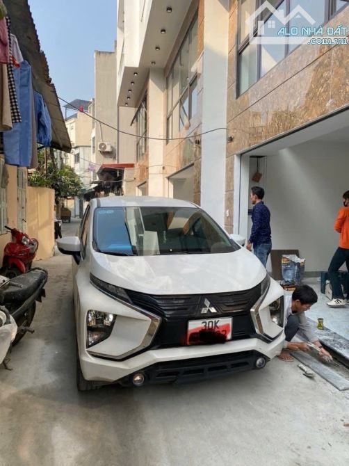 BÁN NHÀ THẠCH BÀN GẦN 40M 6T MT4M CHIR 6.89TY-Ô TÔ ĐỖ CỬA