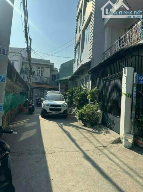 Bán nhà 2 tầng, Quận 7 - Chỉ 5.x tỷ - Ô tô 7 chỗ vào nhà - Nguyễn Văn Quỳ - 65m2