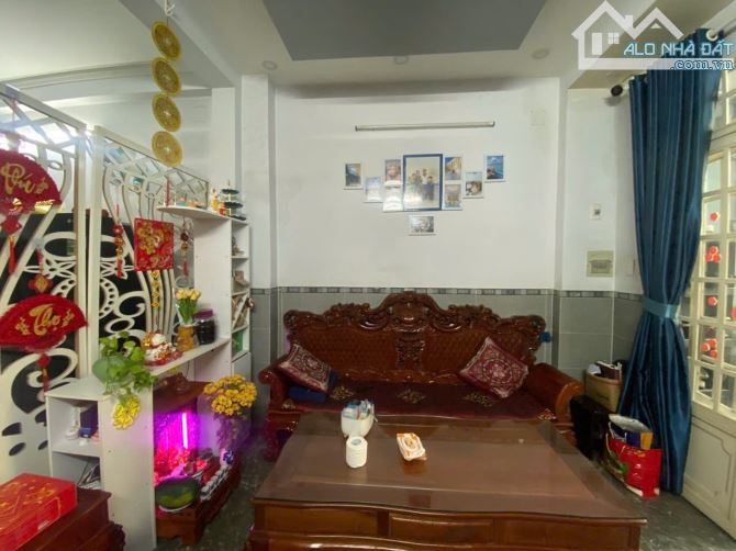 NHÀ ĐẸP PHAN VĂN TRỊ BÌNH THẠNH - 3 TẦNG - SÁT HẺM XE HƠI - CHỈ 5.15 TỶ