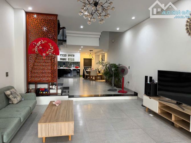 SỞ HỮU NHÀ  ĐẸP GIÁ NHỈNH 6TY CẨM LỆ ĐÀ NẴNG CÓ 1 KHÔNG 2