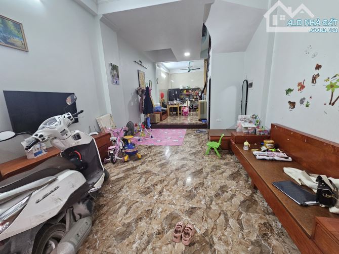 Bán nhà đẹp sát DV Vạn Phúc Hà Đông. Phân lô gara ô tô kinh doanh đỉnh 52.8m giá 9.15 tỷ