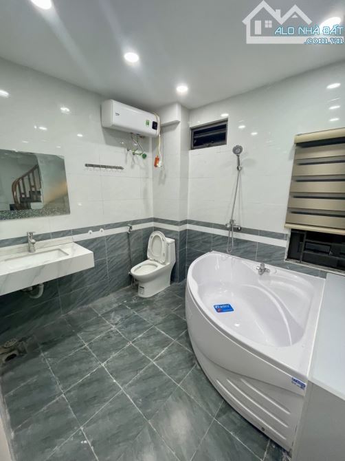 Tecco Garden 127m2, sổ đỏ chính chủ, 4 ngủ, full nội thất
