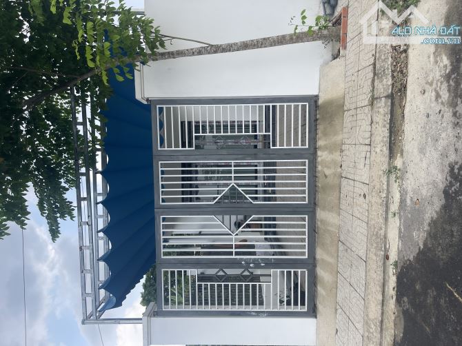 Nhà đẹp 1 sẹc QL1A gần trường Quốc Tế Trịnh Hoài Đức trọn sổ 1 tỷ 550