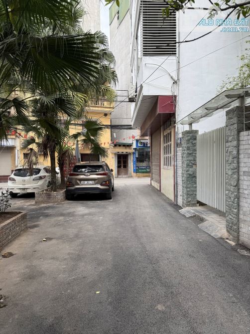 Ngõ to như phố, Kinh doanh ô tô tránh Thịnh Quang 55m2, 4 tầng, giá 15.8 tỷ
