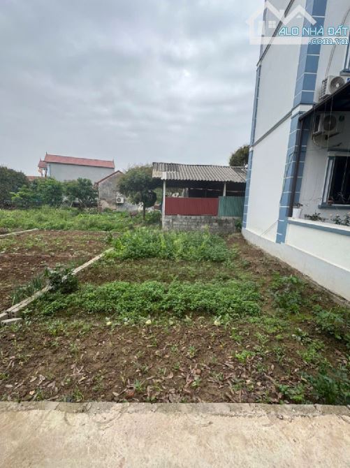 BÁN ĐẤT ĐÔNG TẢO-KHOÁI CHÂU-HƯNG YÊN- Ô TÔ VÀO ĐẤT- MẶT TIỀN RỘNG- 58m2-1,95 tỷ