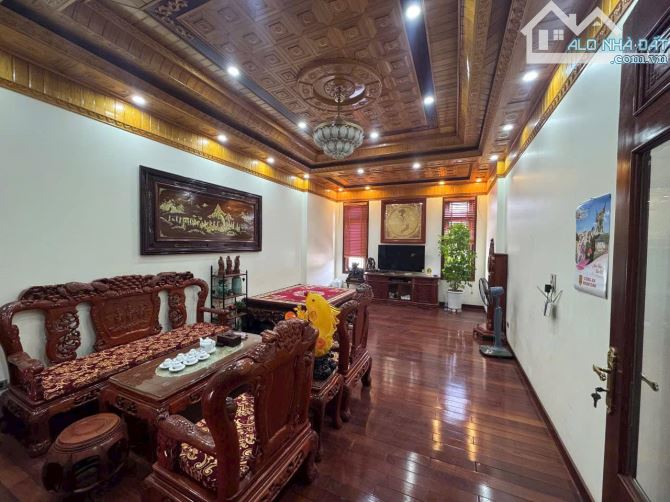 BÁN NHÀ 4 TẦNG ĐẸP LONG LANH TRUNG TÂM P. VÕ CƯỜNG, TP BẮC NINH